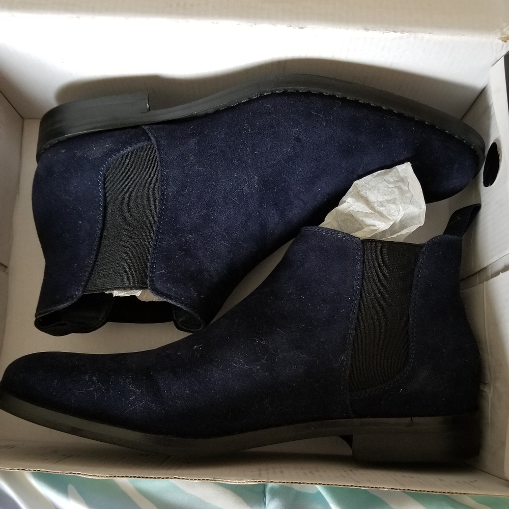 Men Chelsea boots